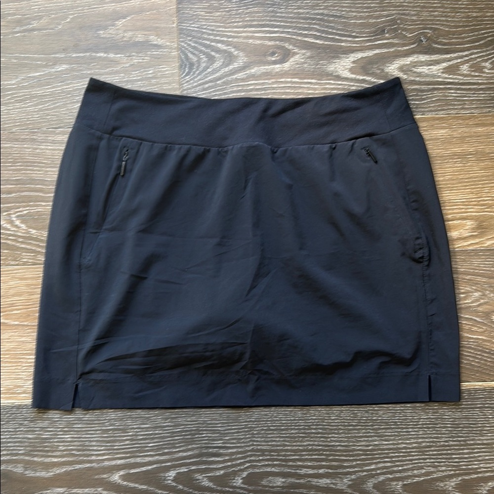 Athleta Black Women's Skirt